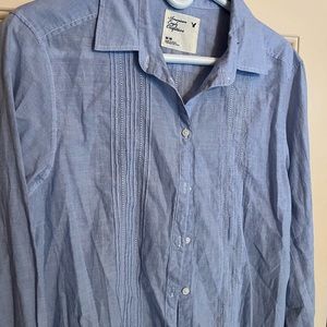 Women’s Button Down Boyfriend Shirt